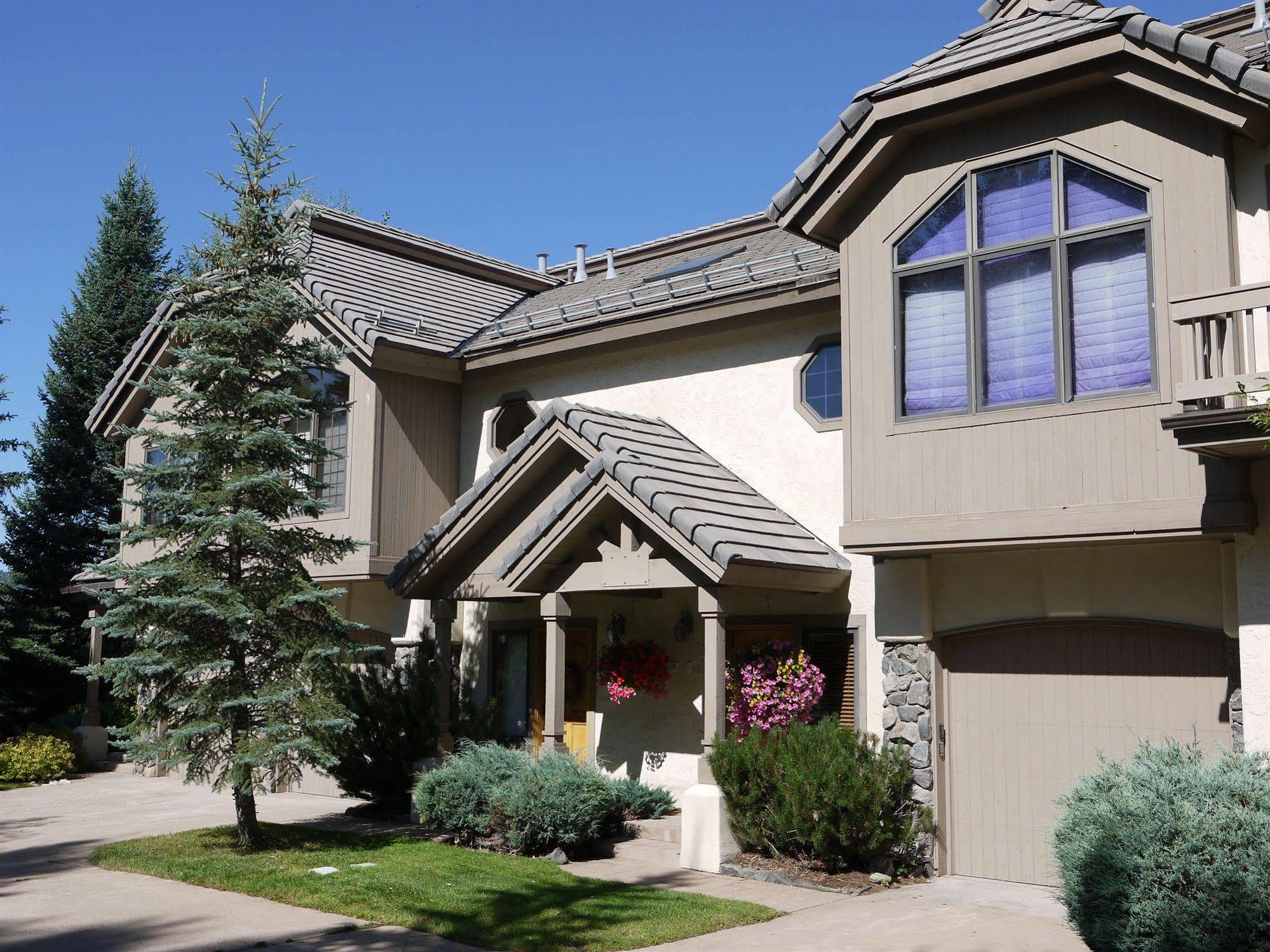 Ironwood Townhomes 斯廷博特斯普林斯 外观 照片